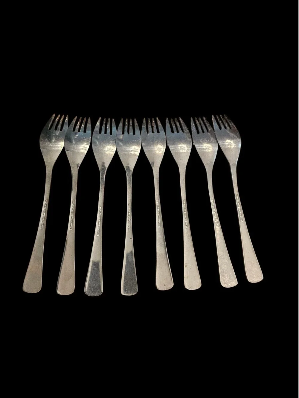 VINTAGE ROGERS STAINLESS STEEL KOREA SALAD FORKS SET OF 8